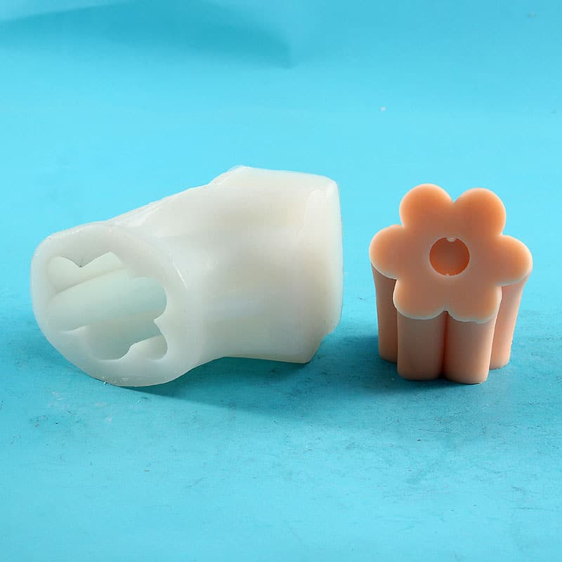 Candle Mold 8135