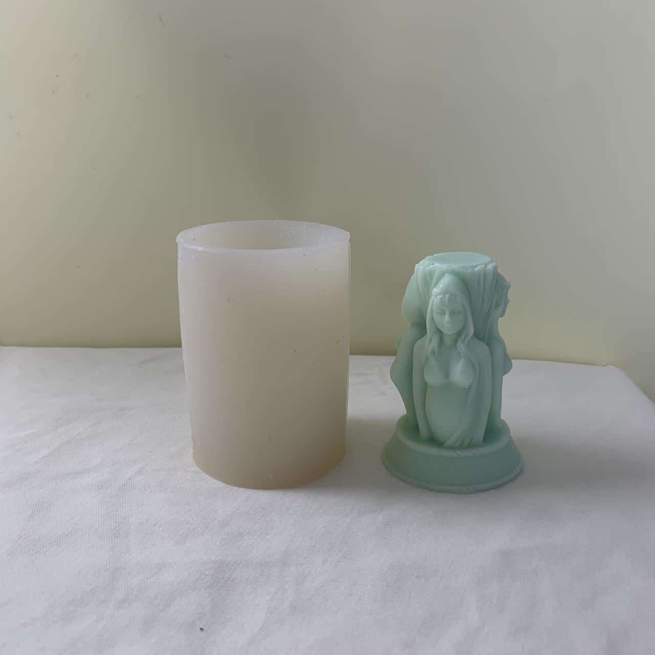 Three Goddess Statue Candle Mold Half Body Statue Three Sided Design Girl Pregnant Woman Old Woman Cylindrical Silicone Mold 8560