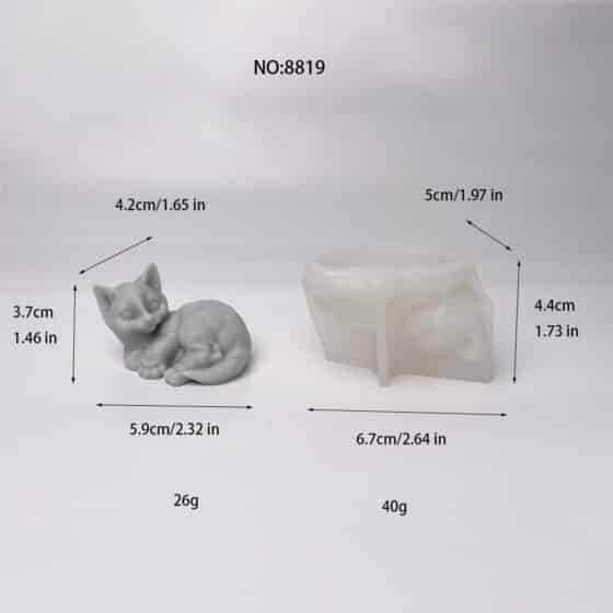 Cuddling Kitten Silicone Mold – Cute and Cozy Crafting Tool 8819