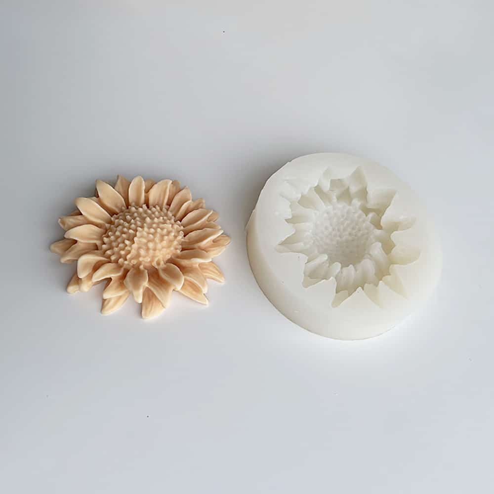 Radiant Sunflower Silicone Mold – Perfect for Floral-Themed Creations 8812S