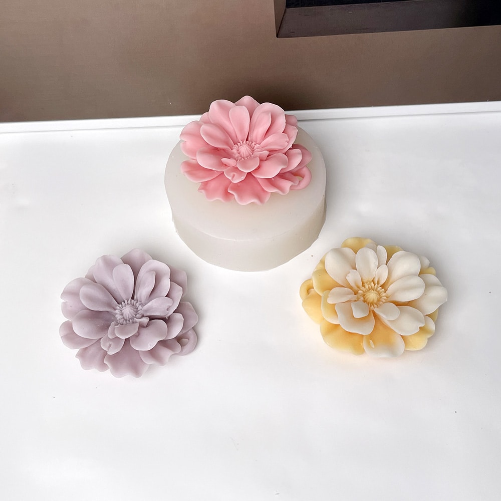 Flower Pendant Silicone Mold | DIY Candle, Plaster, Resin Craft Mold 8921 - Uncategorized - 2